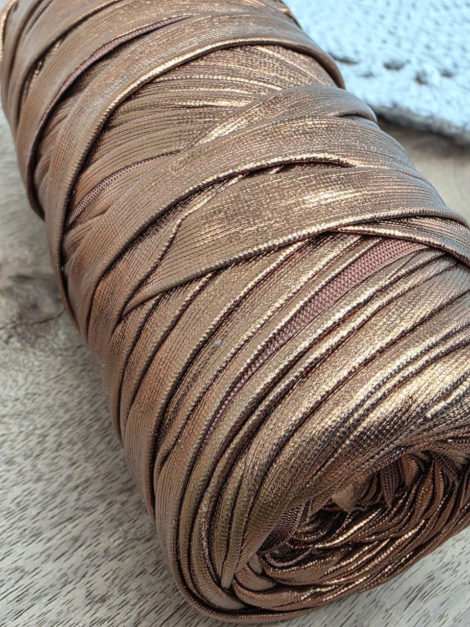 Knitted Yarn – Metallic Effect