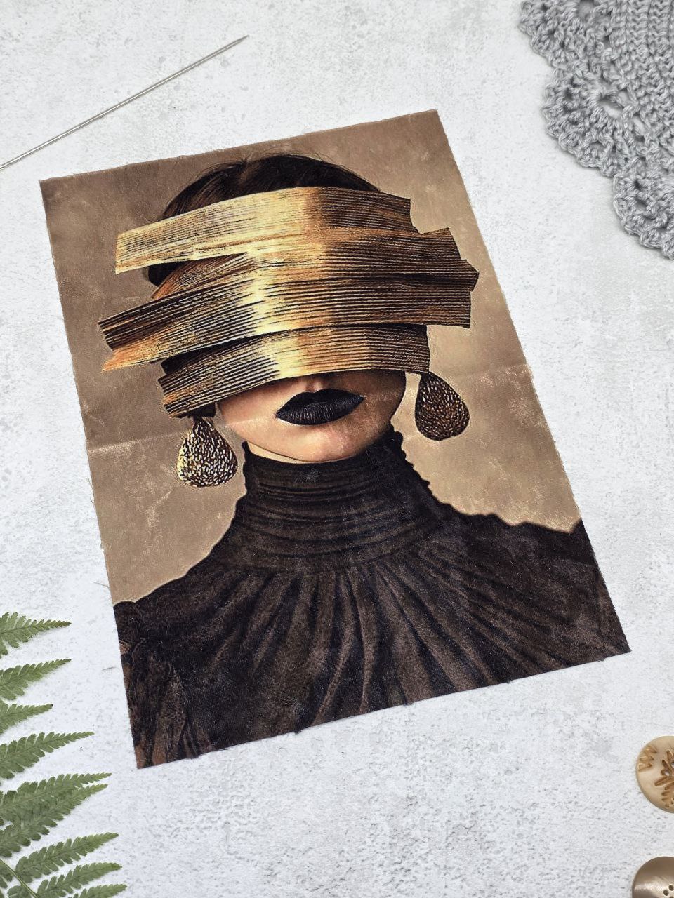 Velvet Art Patch 19 × 28 cm – Decorative Sew-On Applique