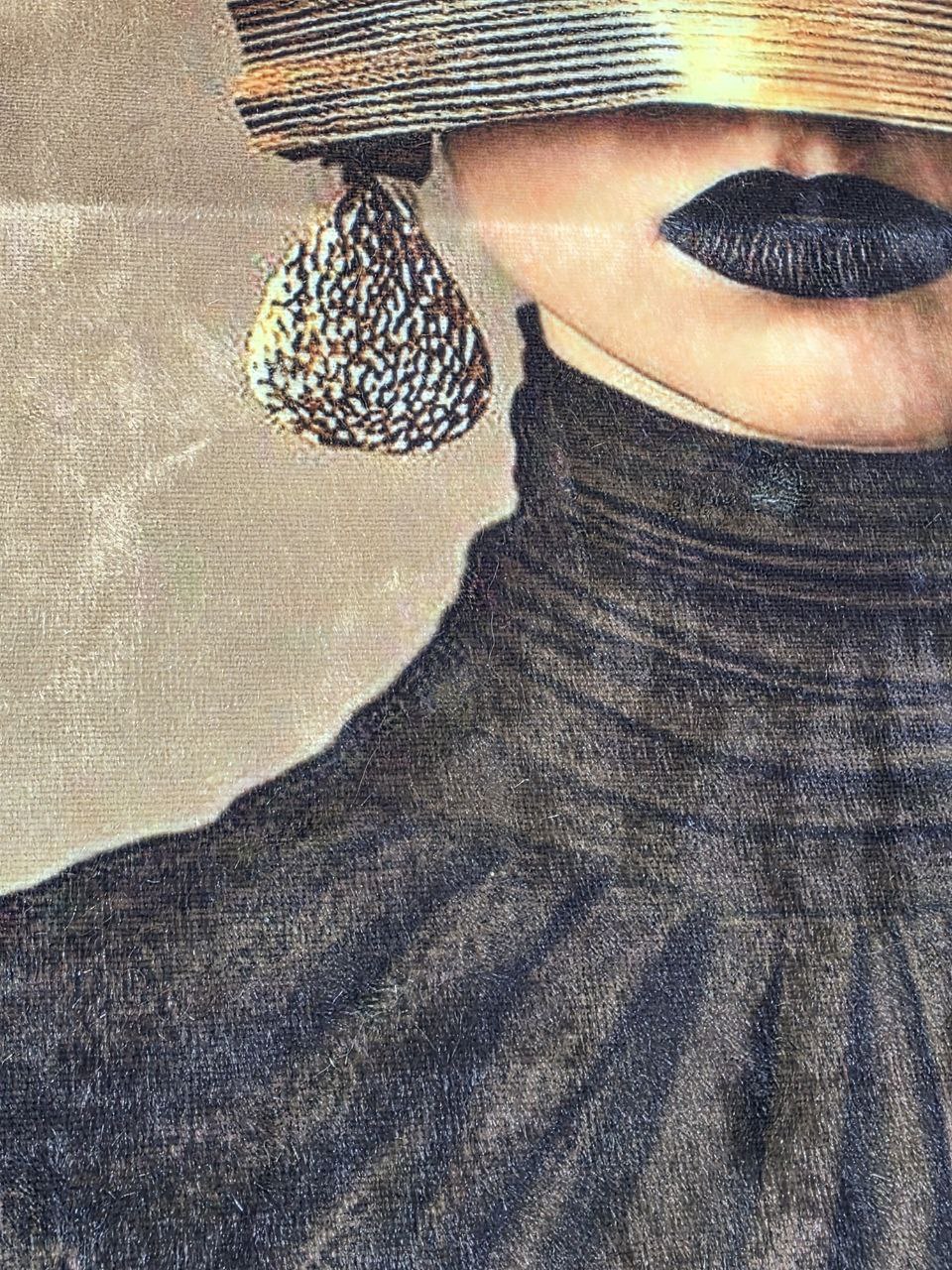 Velvet Art Patch 19 × 28 cm – Decorative Sew-On Applique