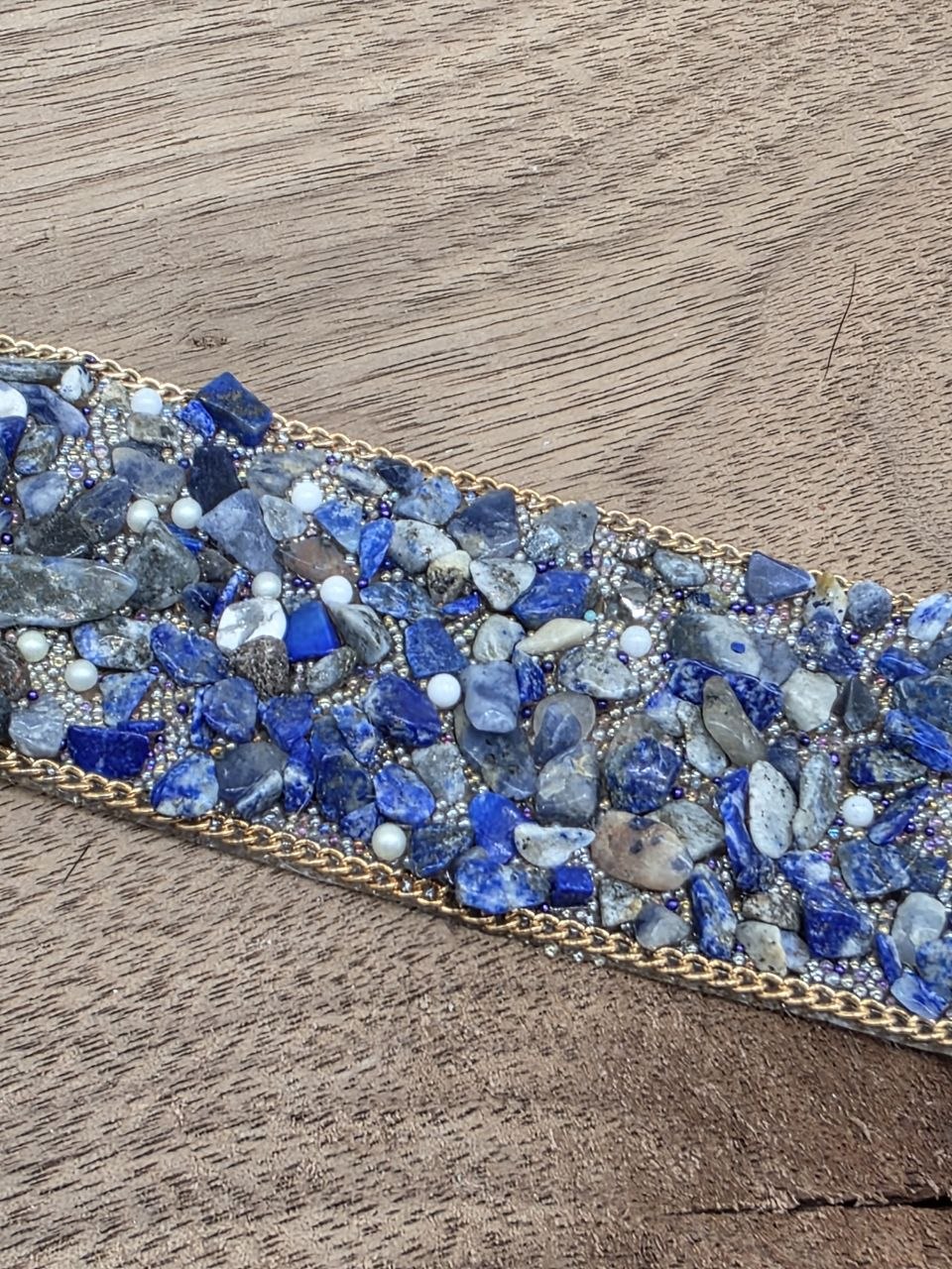 Decorative Iron-On Trim with Rhinestones & Gold Chain – Blue, 1 m