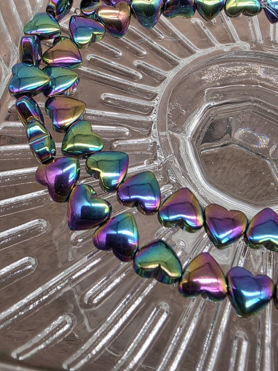 Natural Hematite Heart Beads 6 mm – Arcane