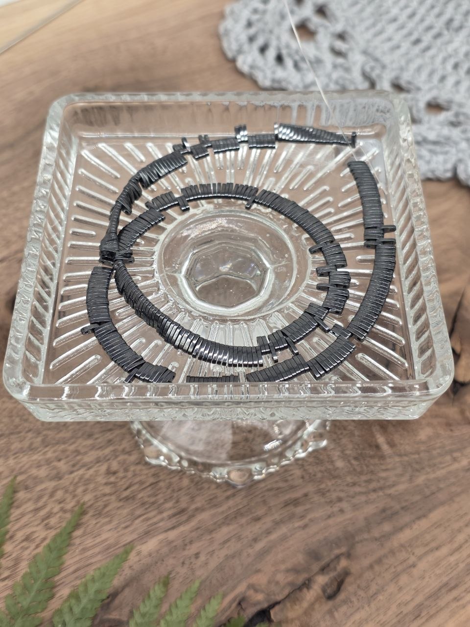 Natural Hematite Spacer Beads 1×5 mm – Obsidian Veil