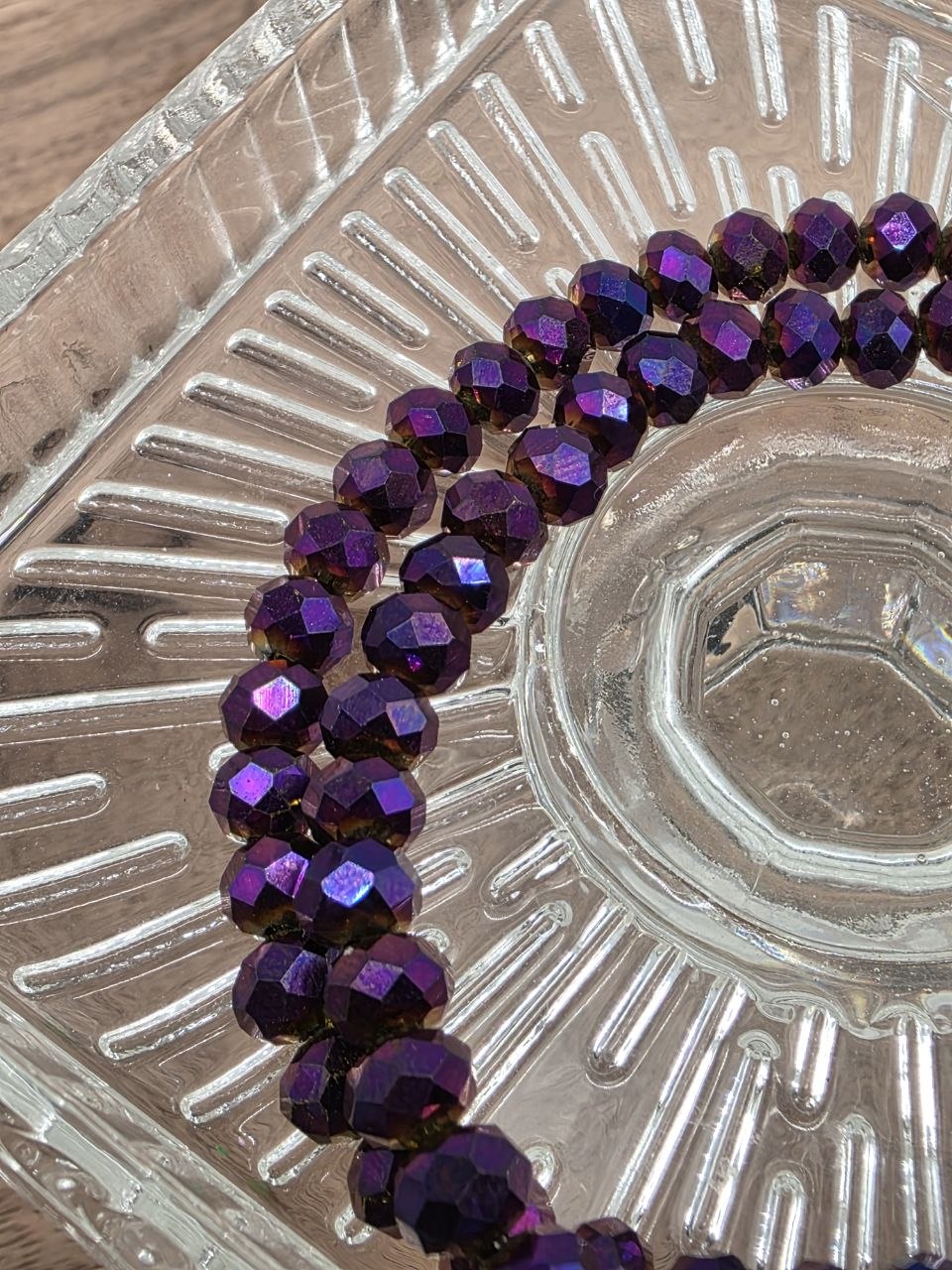Faceted Glass Rondelle Beads | Metallic Purple Iris | 6 mm | 80 Beads