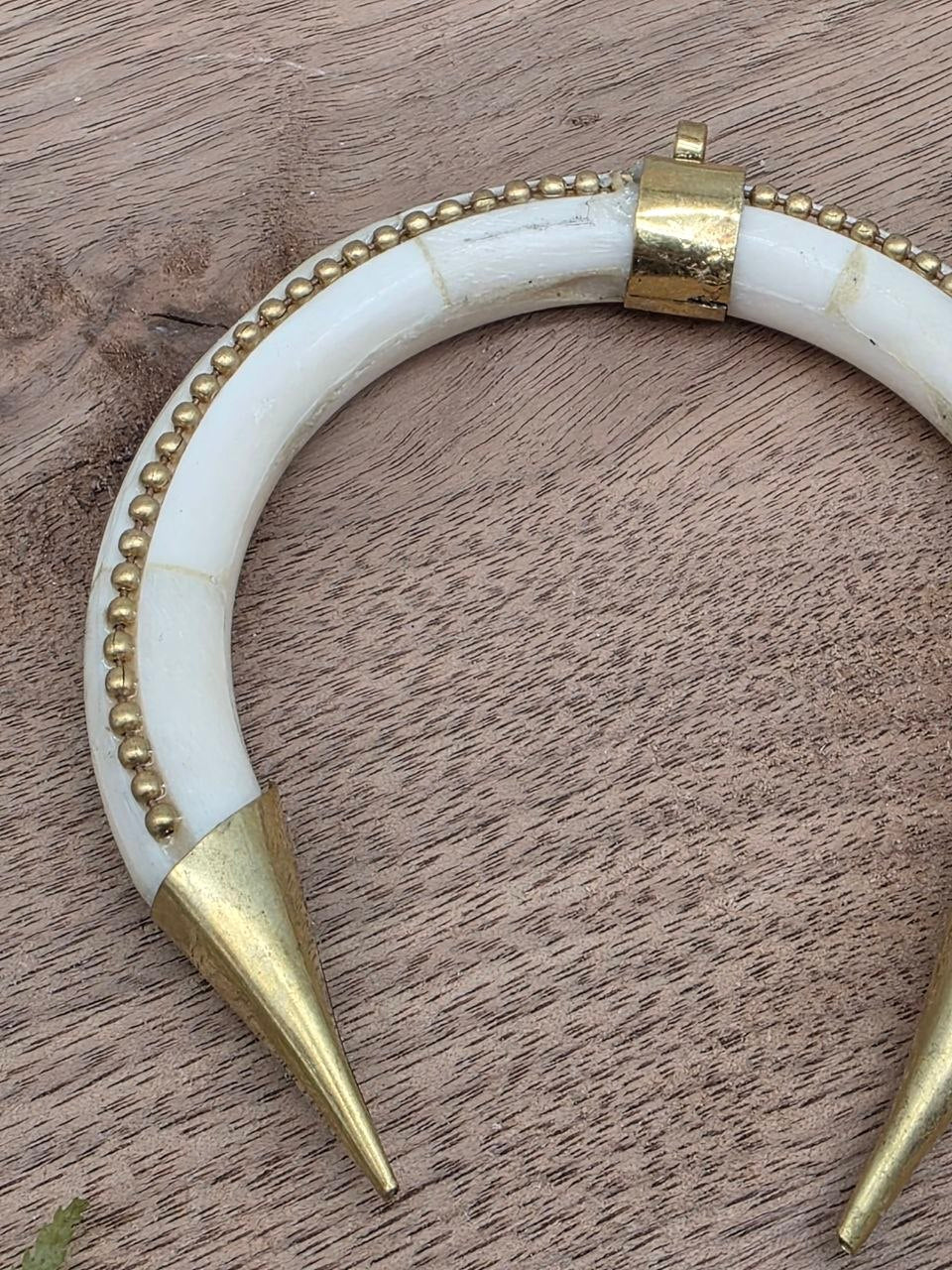 Large Natural Horn Pendant with Brass Details – 8.5 × 8 cm