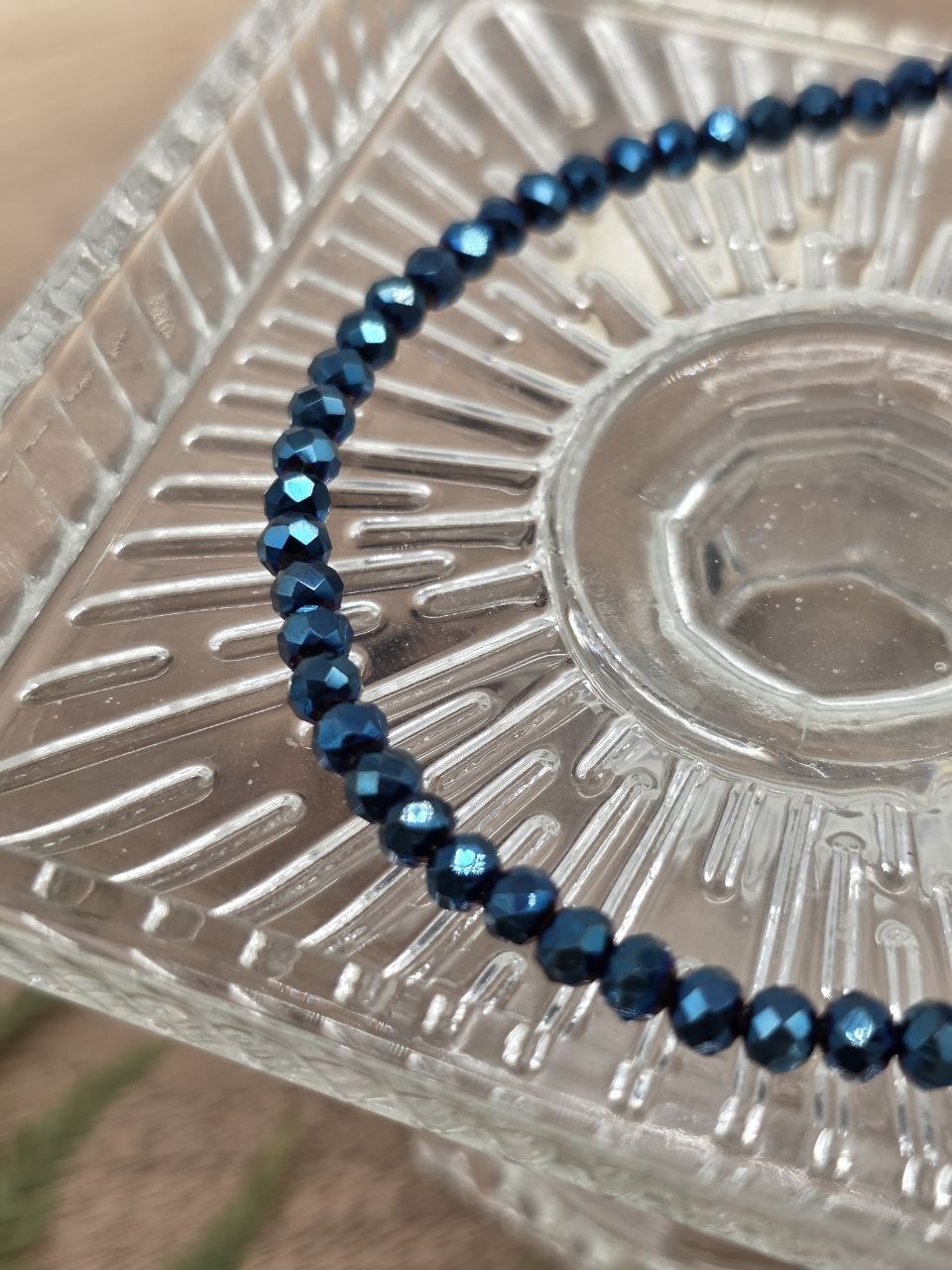 Midnight Tide – Metallic Faceted Glass Beads 4 mm (60 pcs)