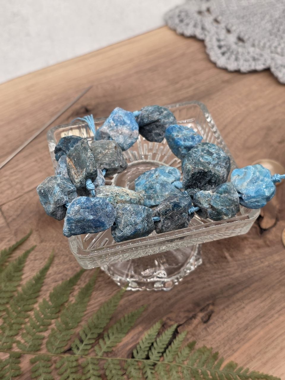 Raw Blue Apatite Beads – 20–28 mm, 38 cm Strand