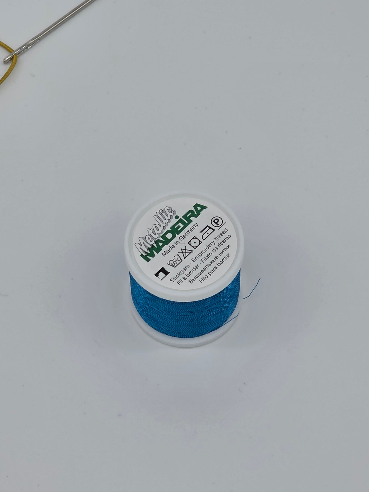 Madeira  Metallized Embroidery Thread col. 365