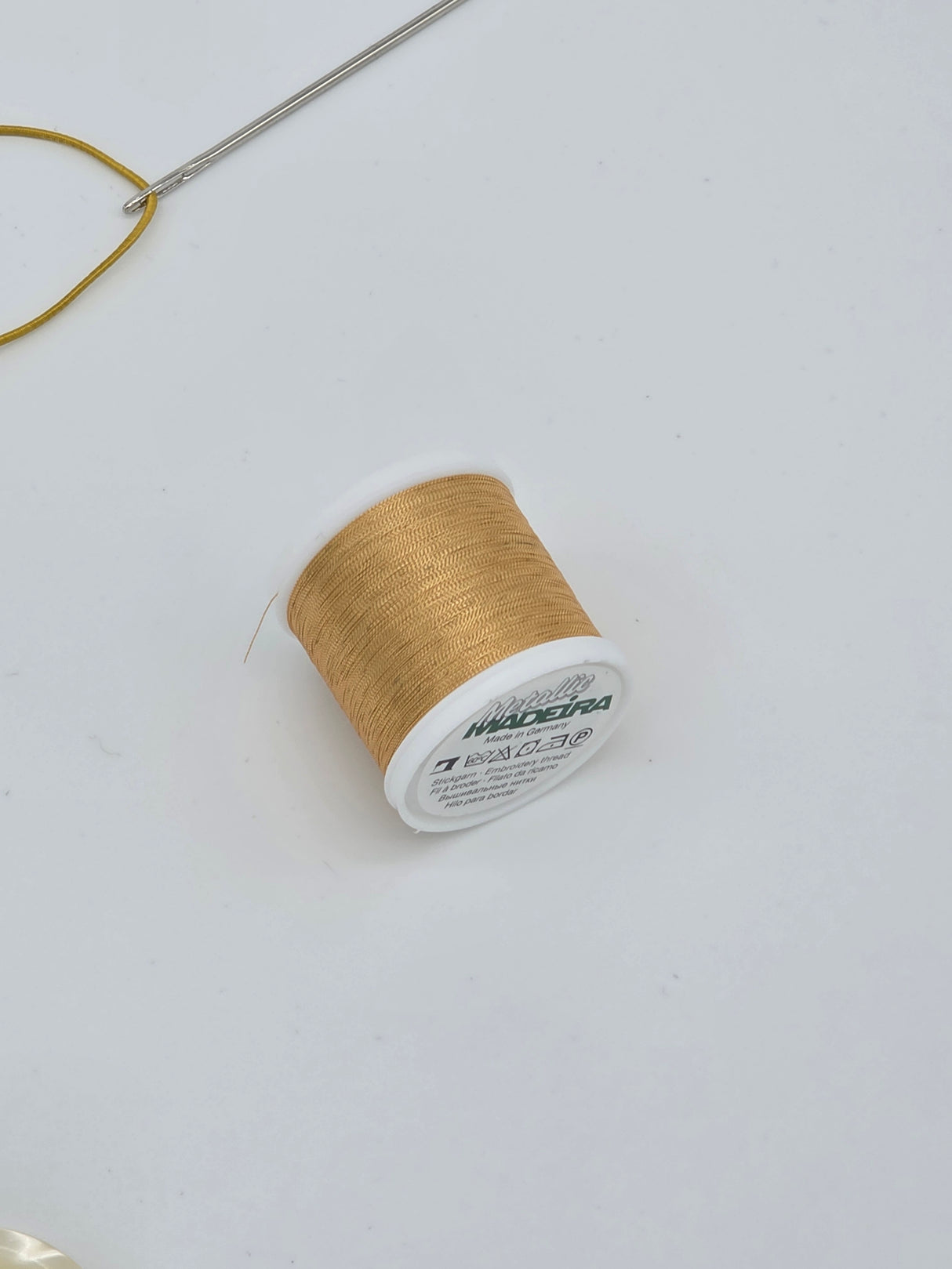 Madeira Metallized Embroidery Thread col. 321