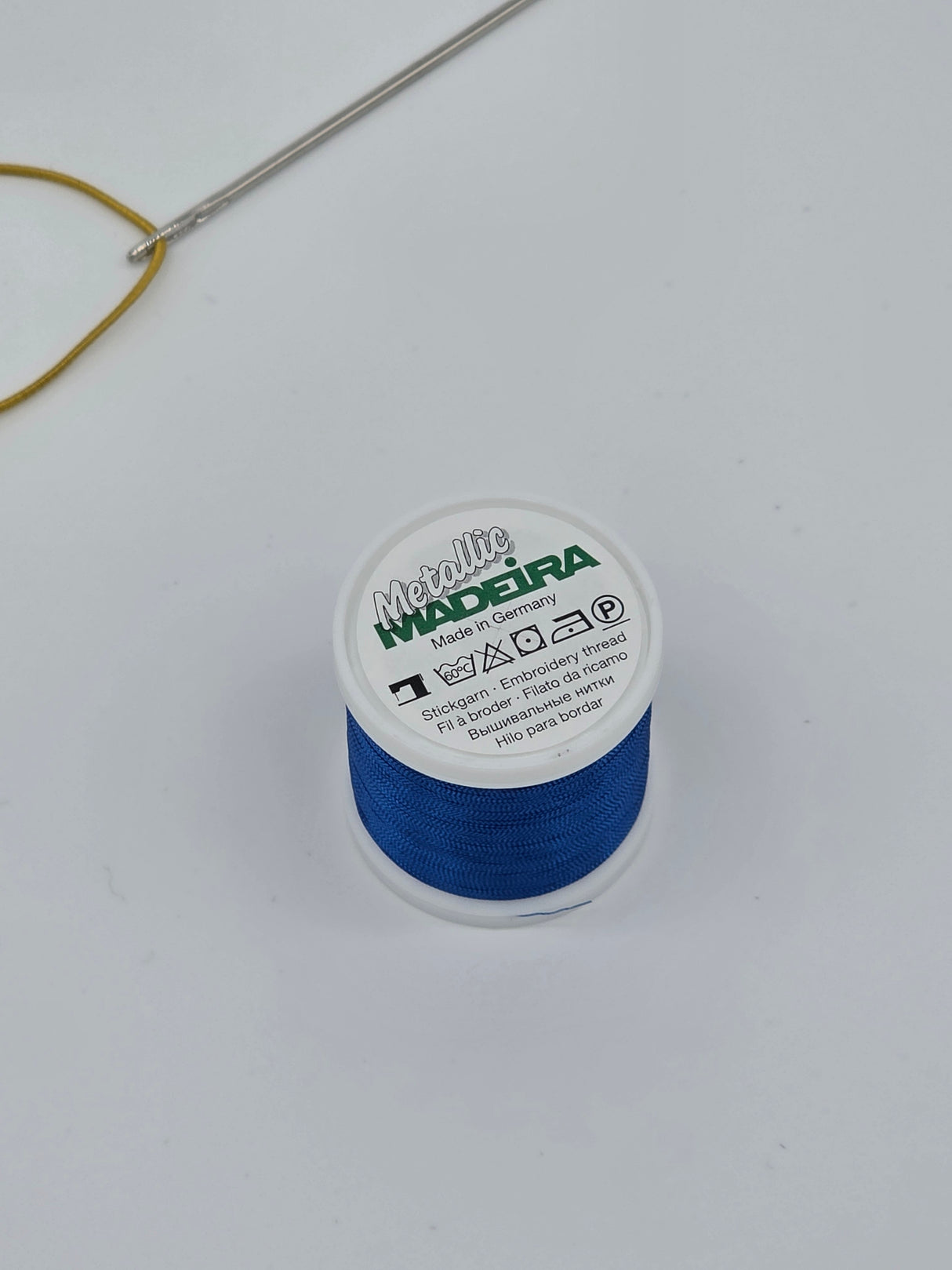 Madeira Metallized Embroidery Thread col. 338