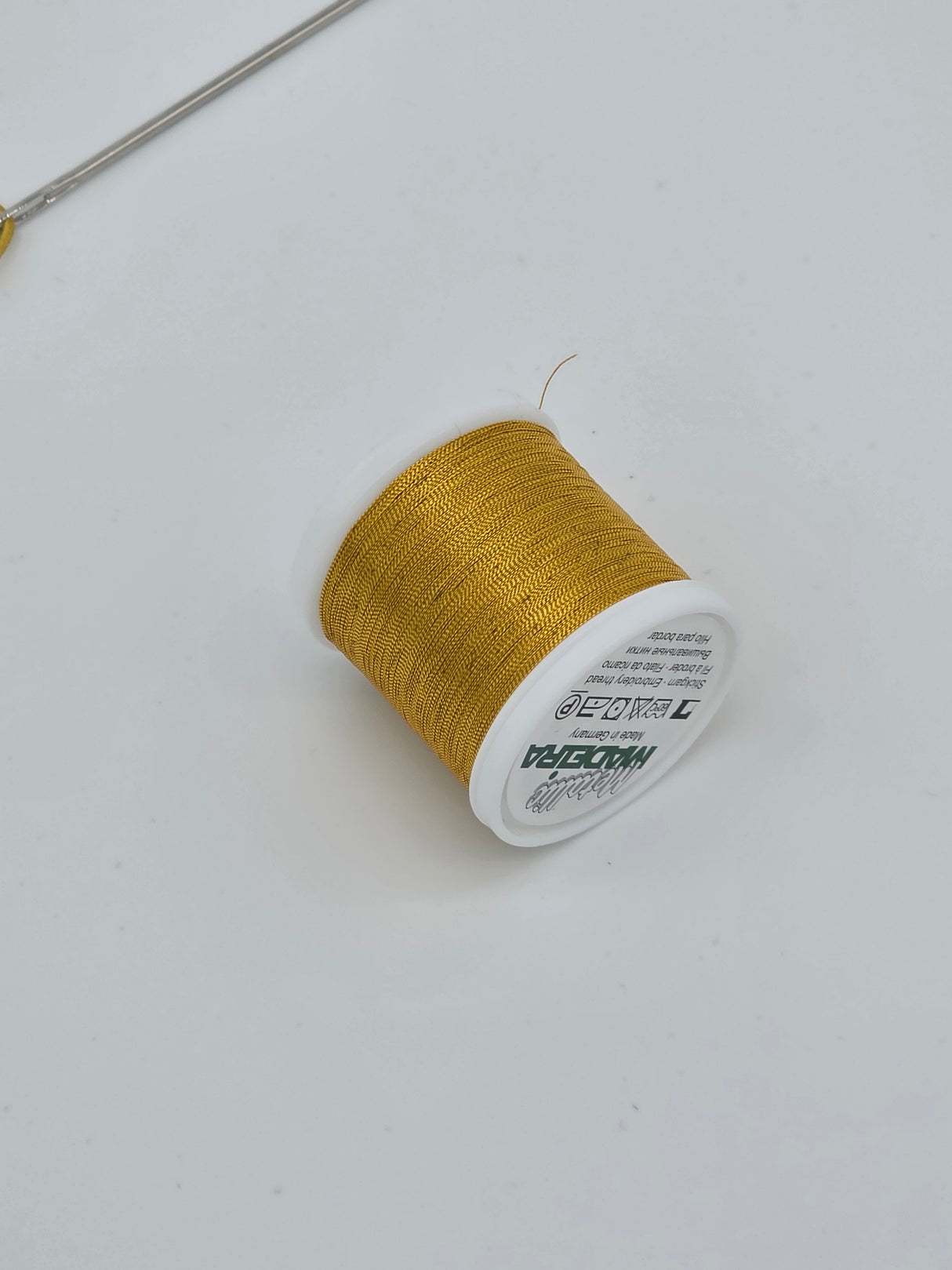 Madeira Metallized Embroidery Thread col. 326