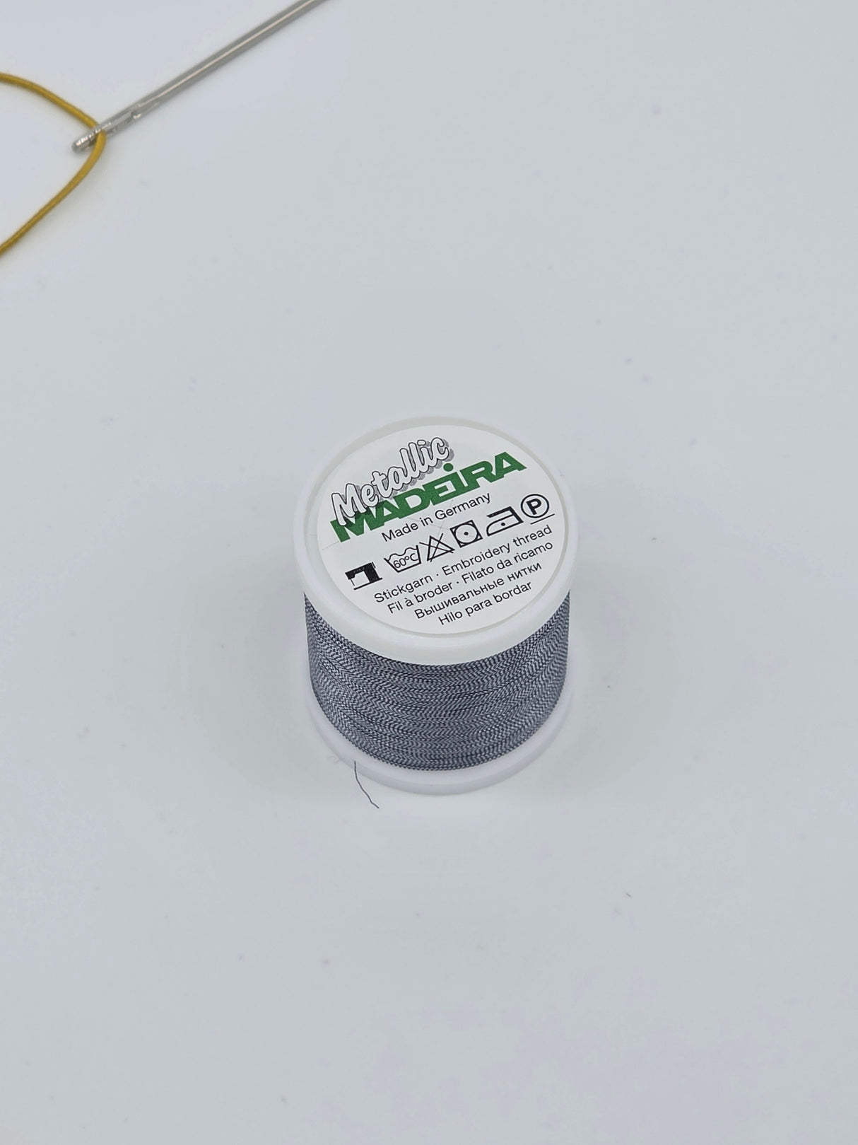 Madeira Metallized Embroidery Thread col. 362
