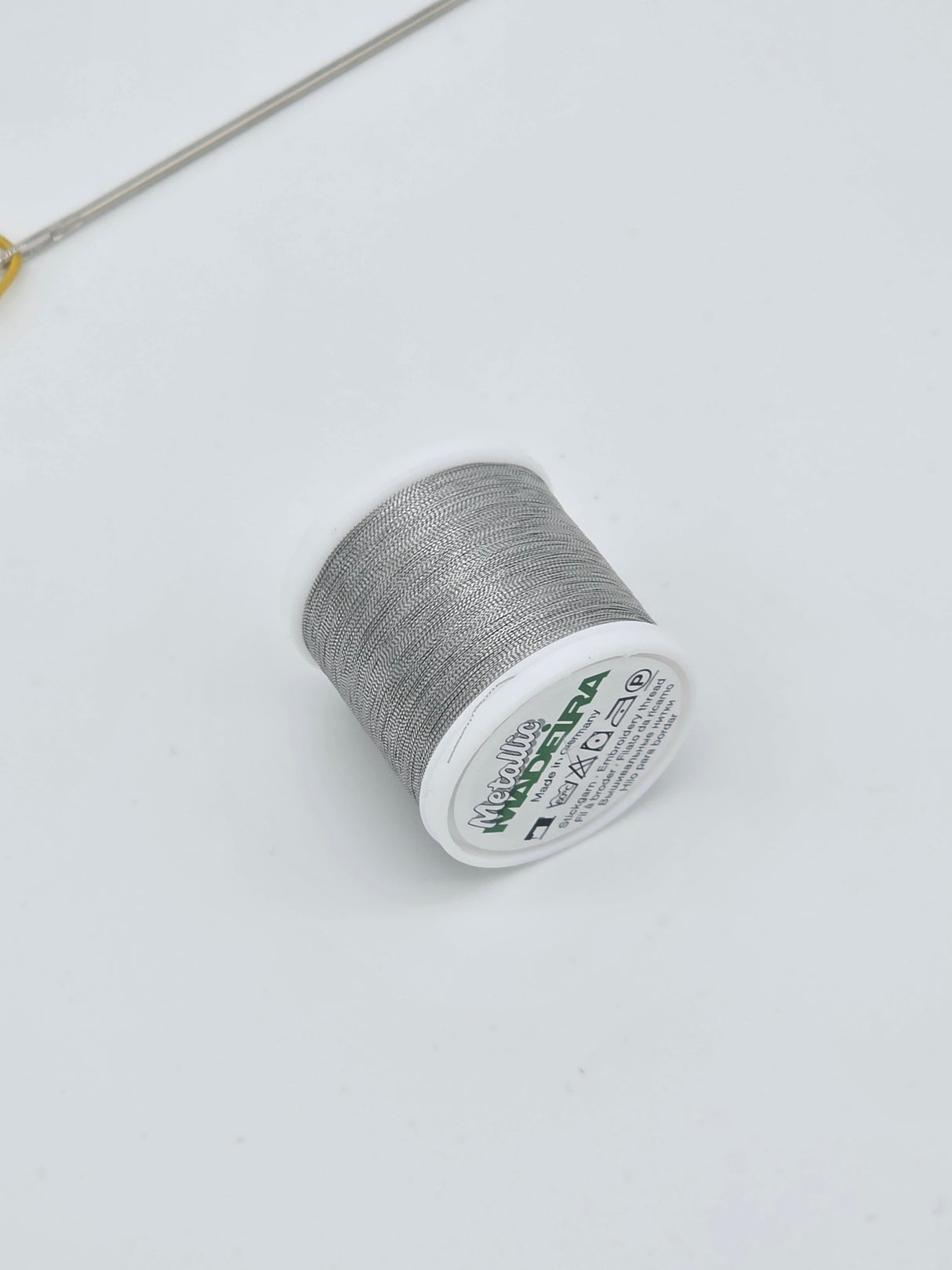 Madeira Metallized Embroidery Thread col. 320