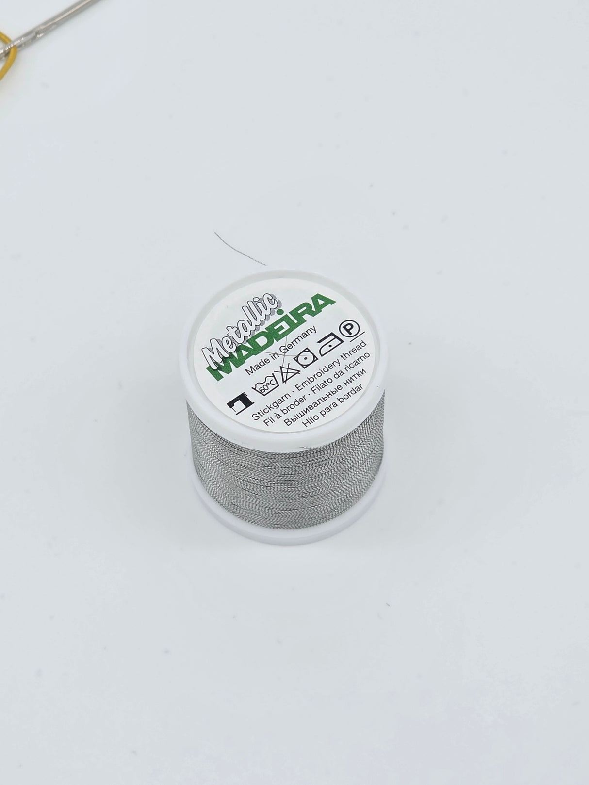 Madeira Metallized Embroidery Thread col. 320