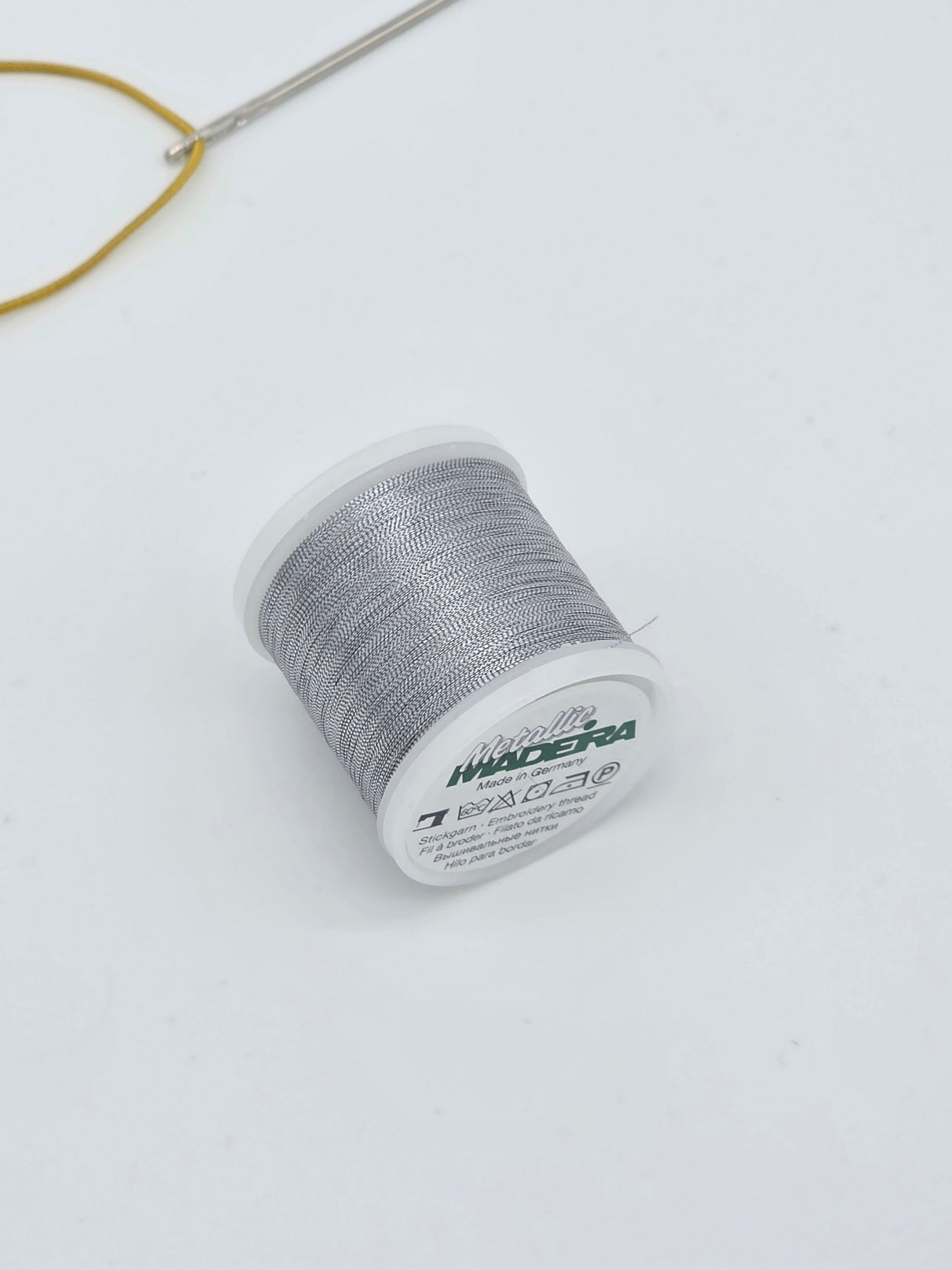 Madeira Metallized Embroidery Thread col. 342