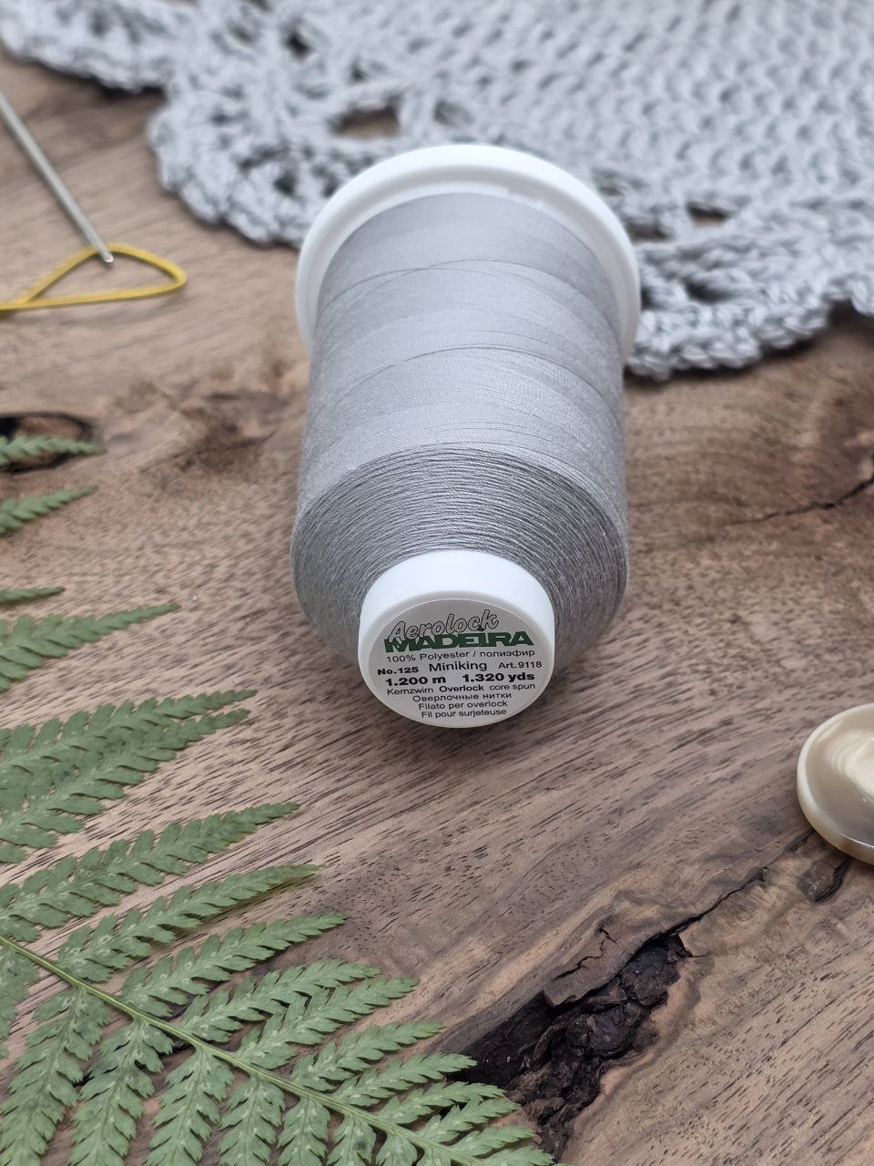 Madeira Aerolock Overlock Thread col. Gray