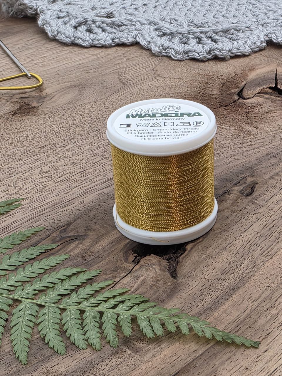 Madeira Metallized Embroidery Thread col. 326