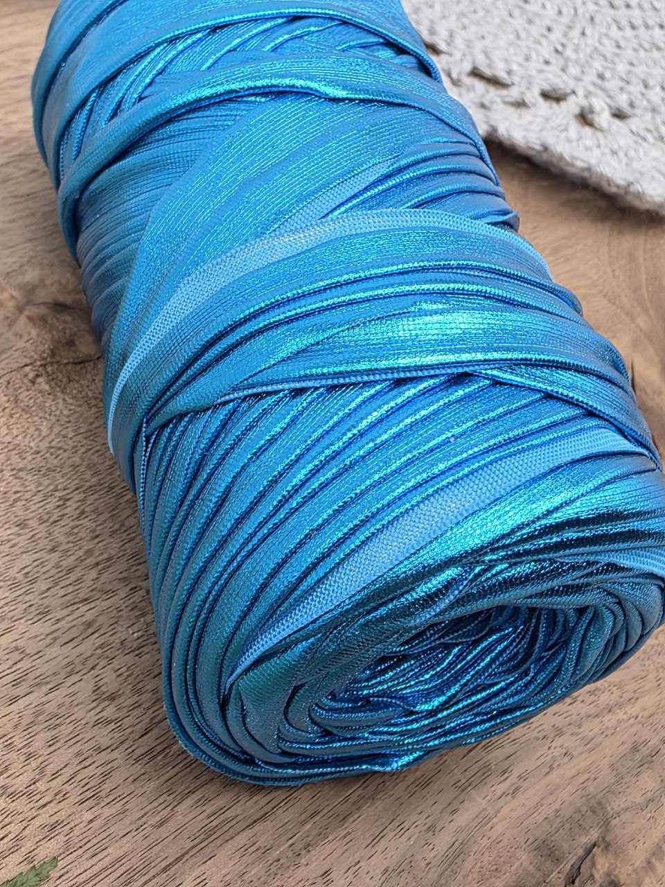 Knitted Yarn – Metallic Effect