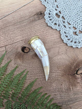 Large Mother of Pearl Horn Pendant – 10 cm