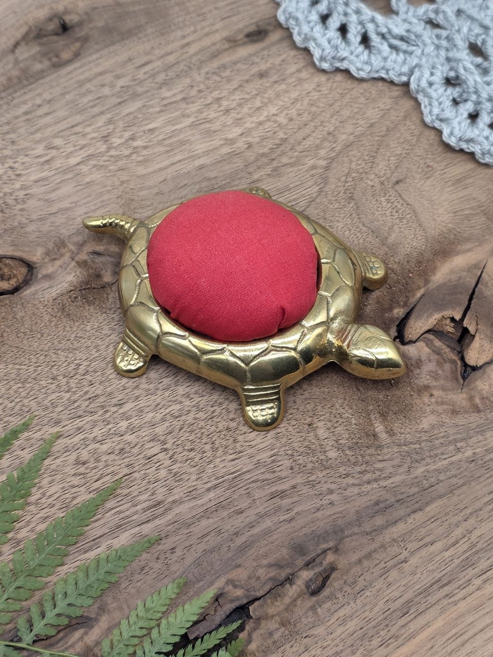 Italian Brass Pin Cushion Turtle – 10.5 × 7.5 × 4 cm