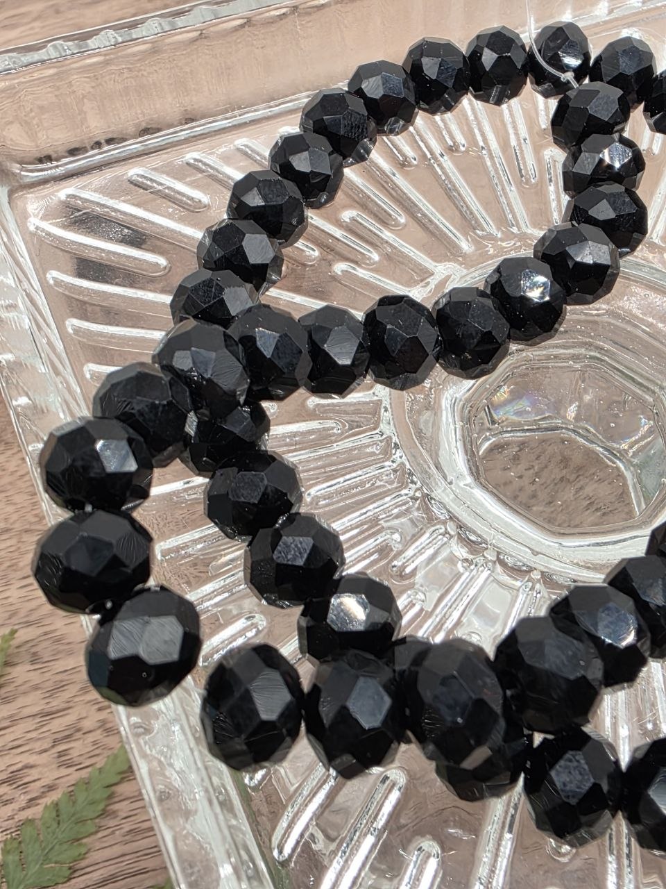 Faceted Glass Rondelle Beads 8 mm – Jet Black