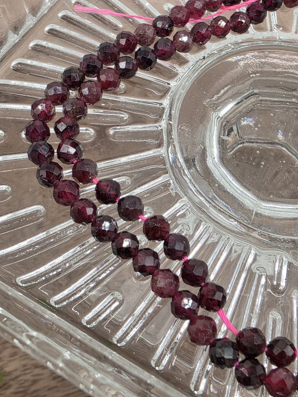 Natural Rhodolite Garnet Faceted Round Beads 3.5 mm | Grade A