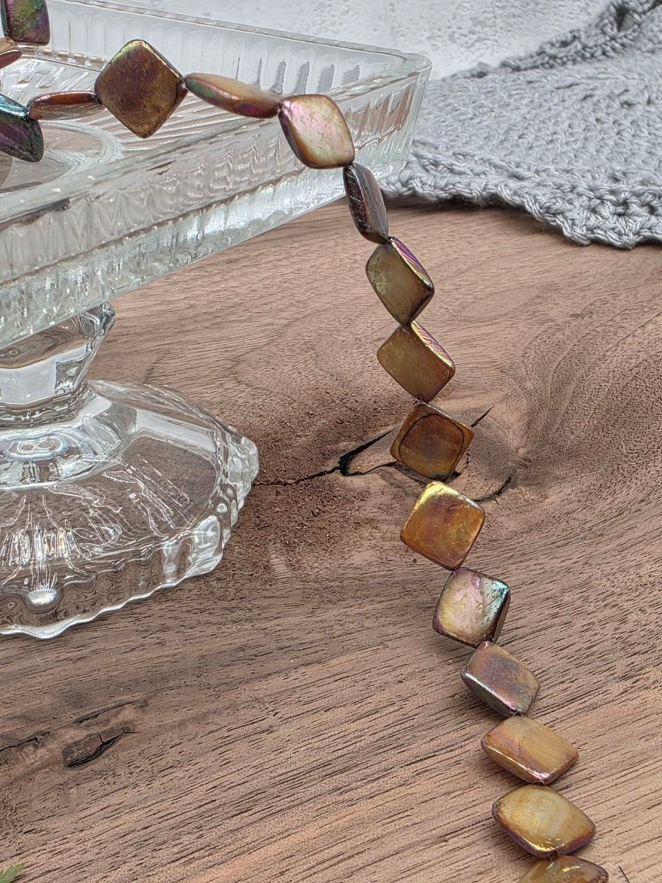 Natural Sea Mother of Pearl Beads – Organic Freeform Shell – Light Brown AB – 20 pcs