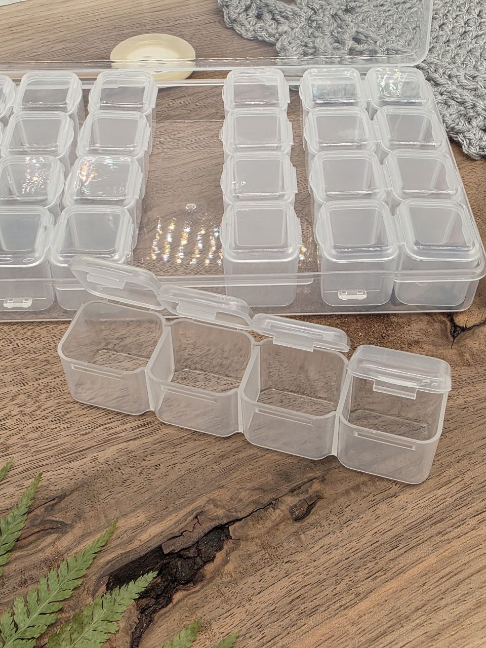 28-Compartment Storage Organizer Box | Removable Containers | 17 × 10.5 × 2.5 cm