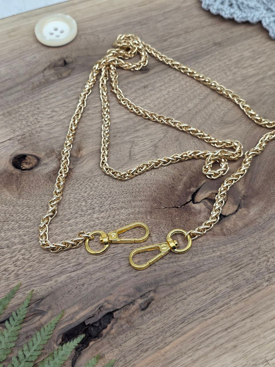 Gold Double Curb Bag Chain with Swivel Clasps – 105 cm
