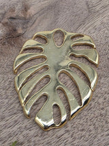 Large Monstera Leaf Pendant – Gold
