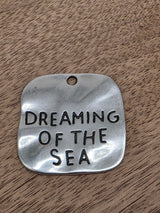 Vintage Style Metal Pendant "Dreaming of the Sea" – Silver, 25 mm