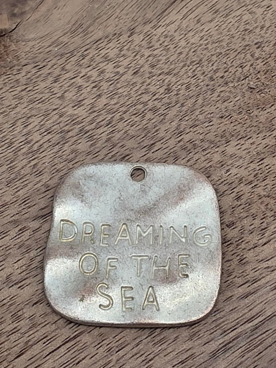 Vintage Style Metal Pendant "Dreaming of the Sea" – Matte Antique Silver, 25 mm