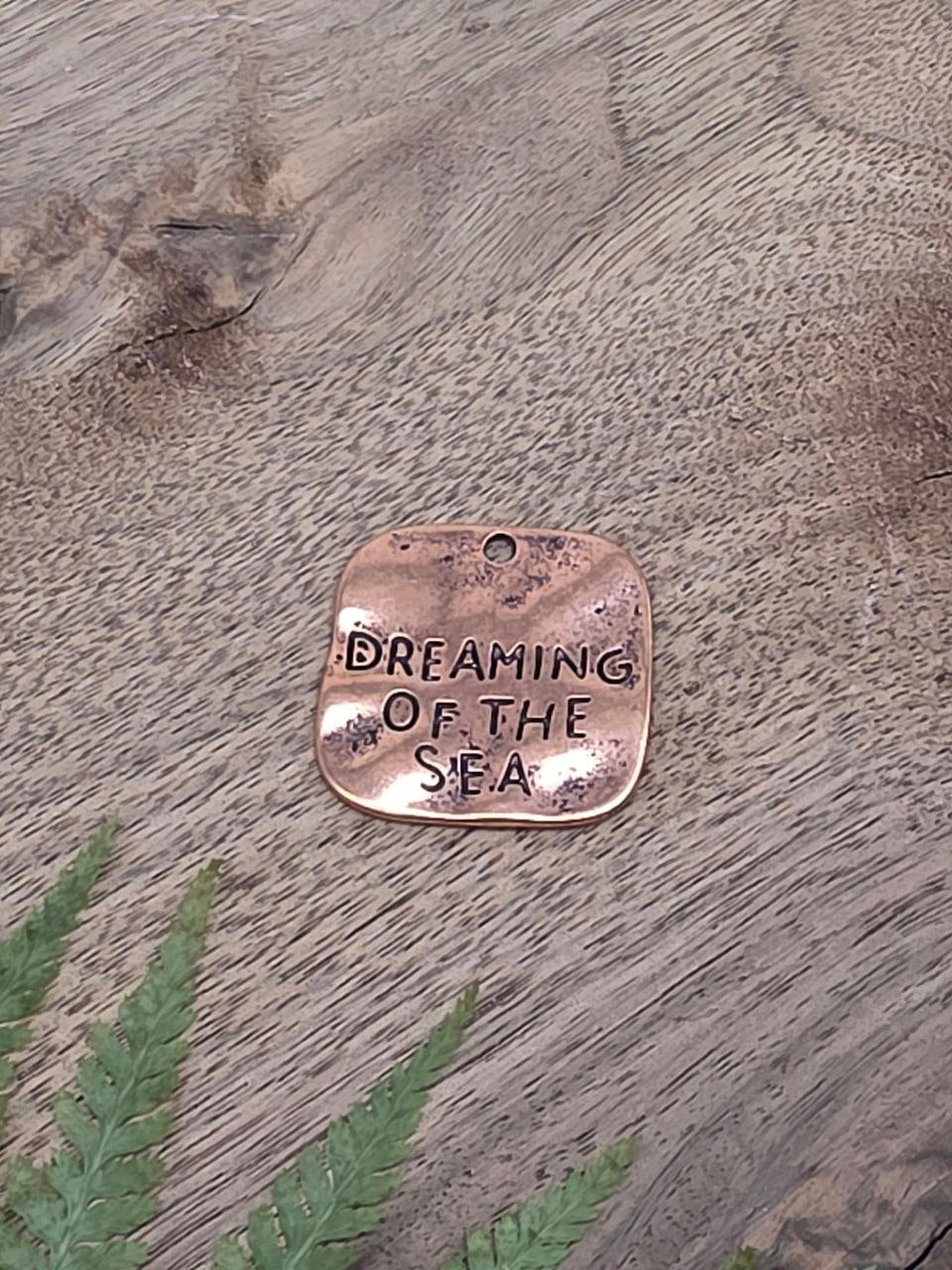 Vintage Style Metal Pendant "Dreaming of the Sea" – Antique Copper, 25 mm