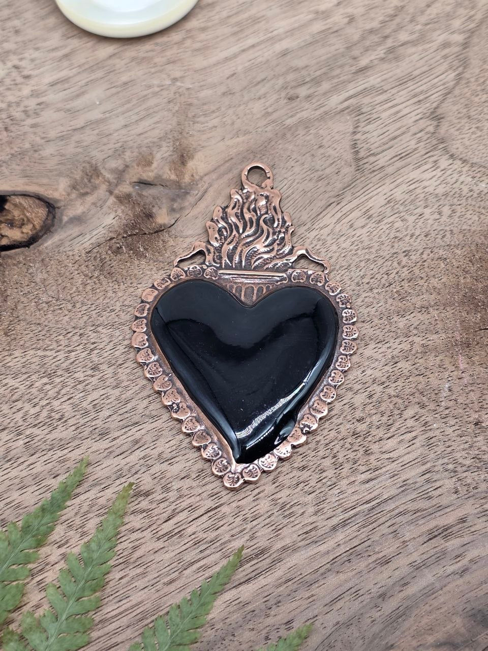 Sacred Heart Metal Pendant with Black Enamel – Antique Copper, 70 × 45 mm