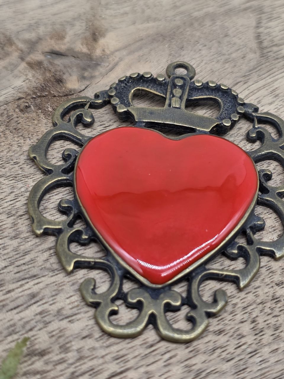 Crowned Heart Metal Pendant with Red Enamel – Antique Brass, 60 × 50 mm