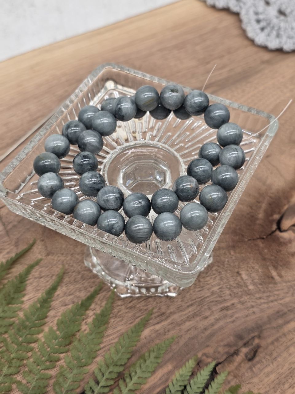Natural Eagle Eye Beads 12–13 mm – 34 pcs