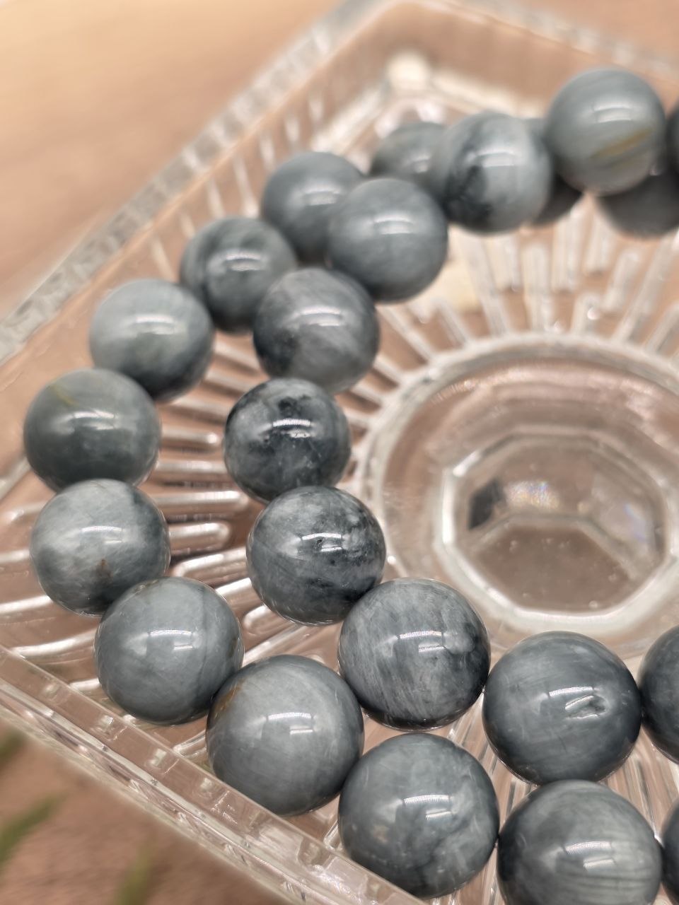 Natural Eagle Eye Beads 12–13 mm – 34 pcs