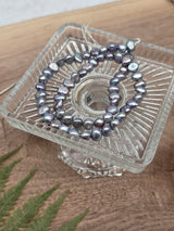 Natural Freshwater Pearl Beads 5–6 mm – Moon Ash – Approx. 40 cm Strand