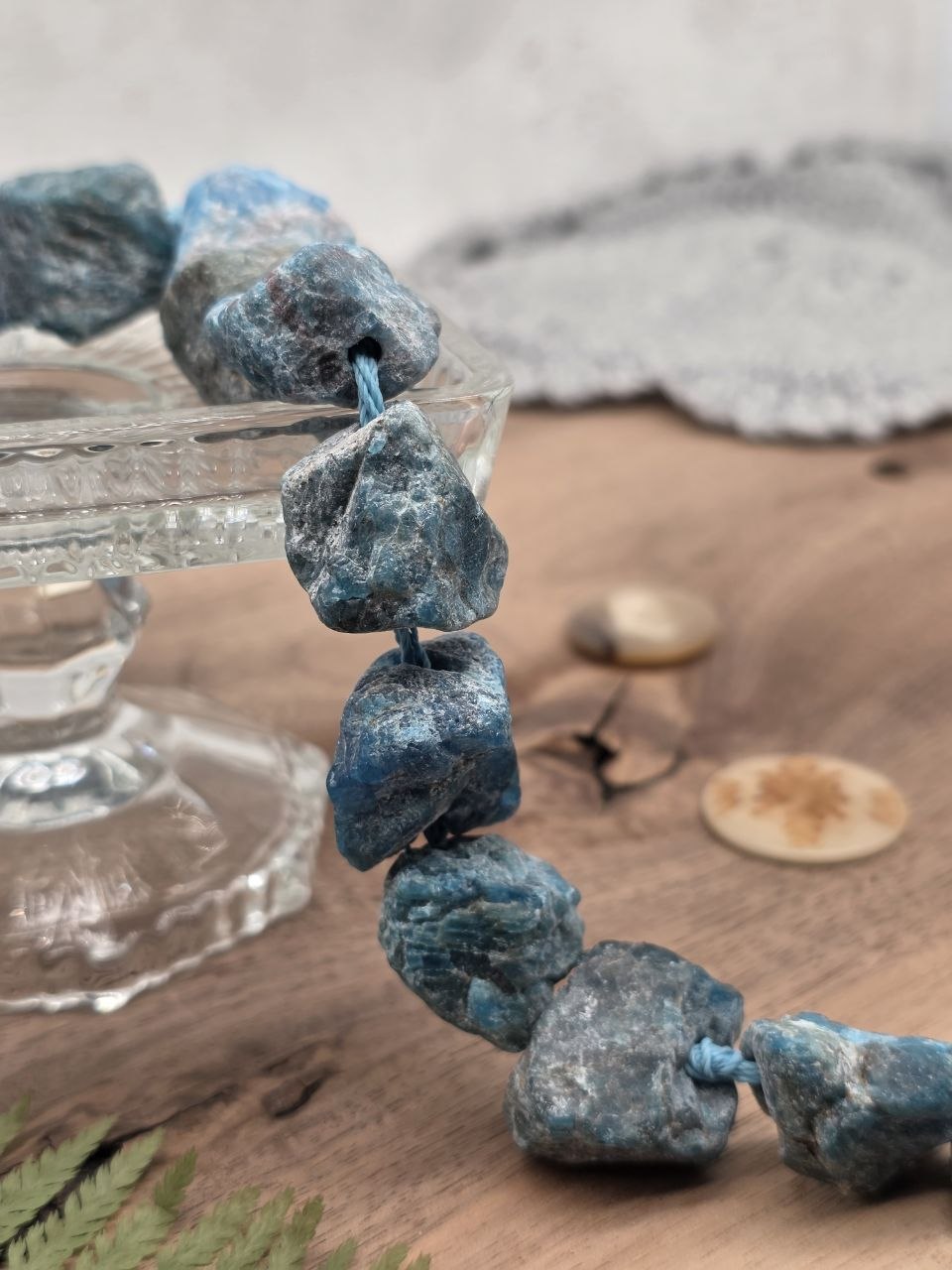 Raw Blue Apatite Beads – 20–28 mm, 38 cm Strand