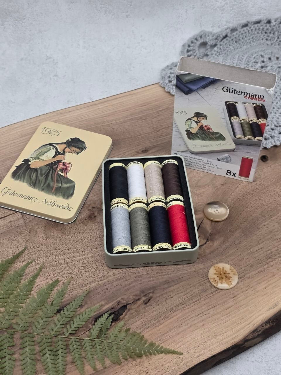 Gütermann Nostalgic Sew-All Thread Set – 8 × 100 m in Vintage Metal Box