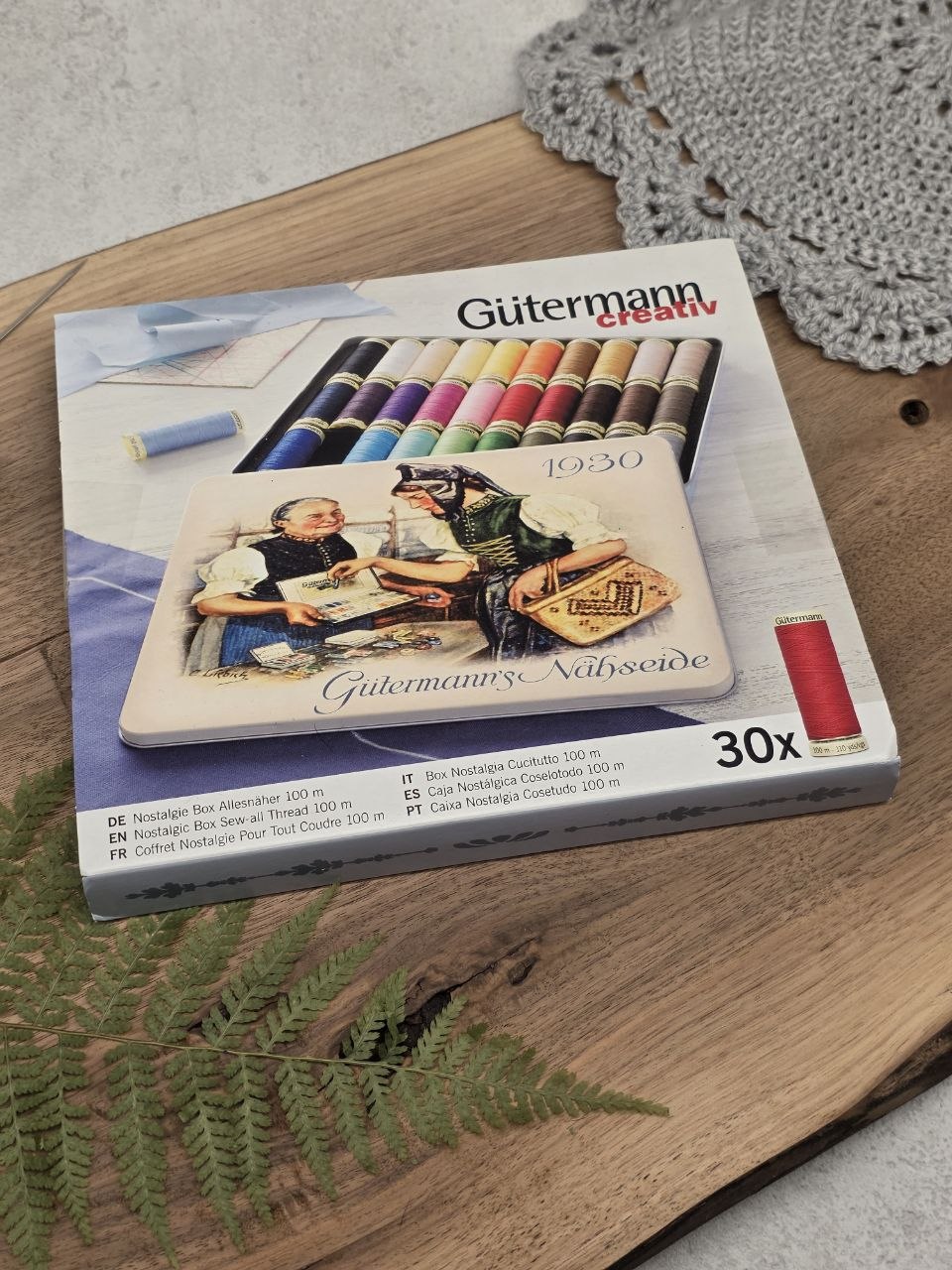 Gütermann Nostalgic Sew-All Thread Set – 30 × 100 m in Vintage Metal Box